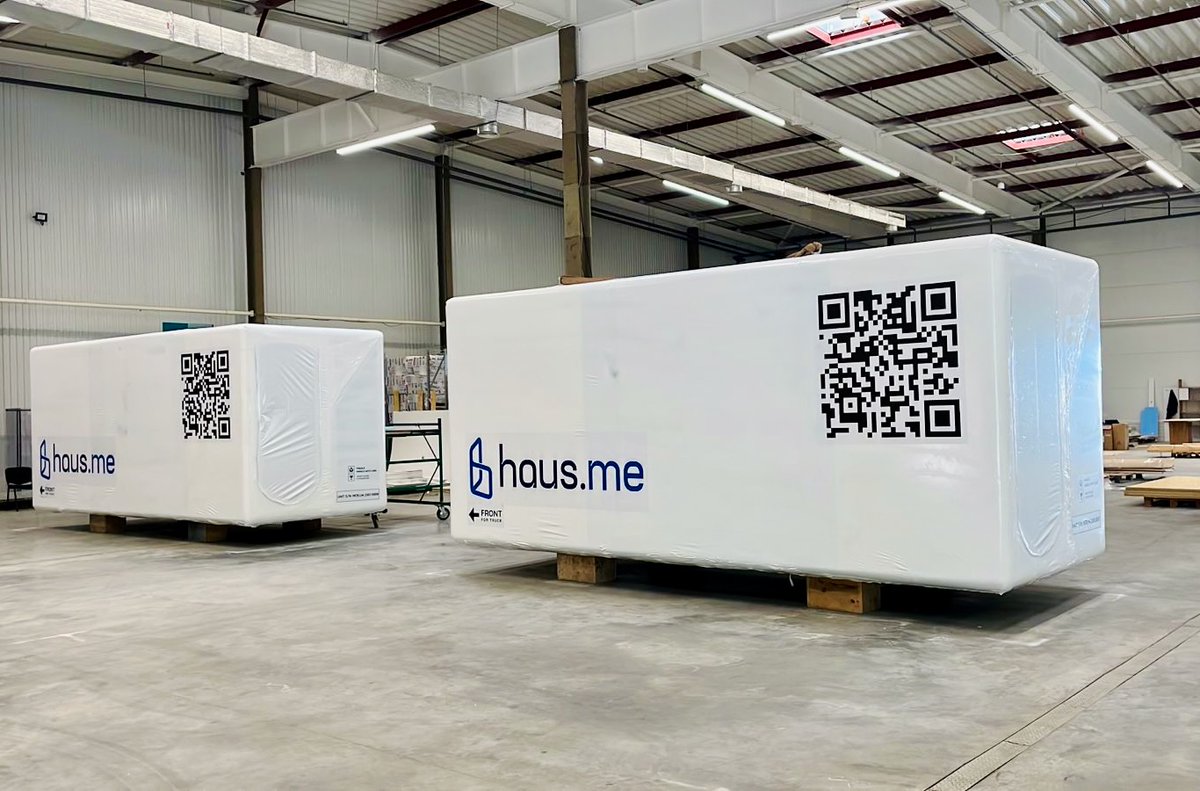 HausMicro's tweet photo. 🎅 4 #microhaus LITE Special Offer ✨️

If you place a deposit on these units before Christmas, you will be offered:

🎁 Free Delivery in the continental U.S.
🎁 Free Installation
🎁 Free Permitting
🎁 Free 24-Month Maintenance Package

Reserve Here: https://t.co/QKyETVKGy6 https://t.co/qbYUBbPF6g