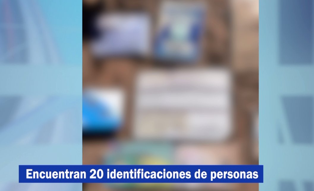 Encuentran alrededor de 20 identificaciones de personas provenientes de Sudamérica en operativo de del #colectivo  Célula de Búsqueda de personas desaparecidas en una zona cercana a la línea internacional de Los Algodones #BC señal del trasiego y desaparición de migrantes