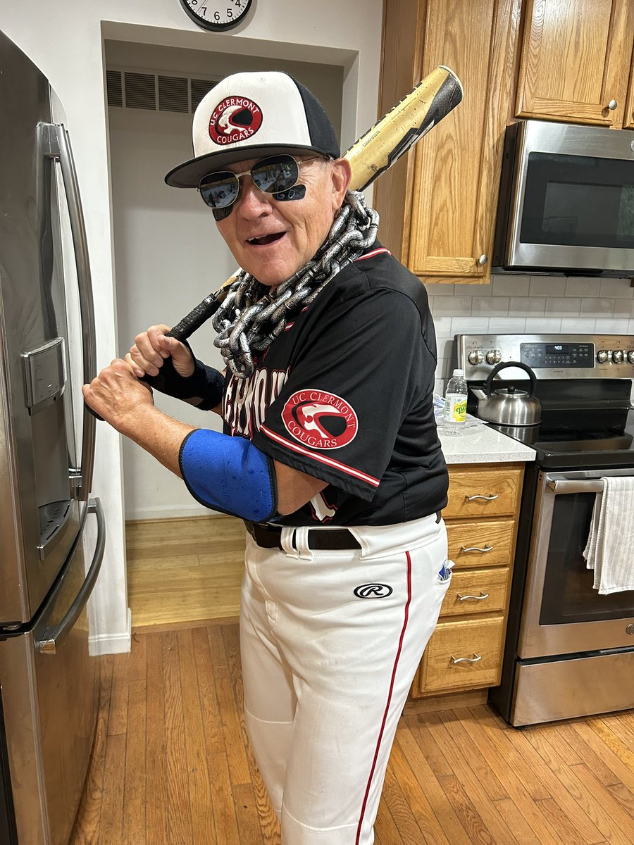 First, I want to thank my God, my family, all my coaches and colleagues at UC Clermont

That said, I want to announce today that I am not entering the transfer portal

Bearcat &amp; Cougar Forever! 
 
Dr. Greg Sojka AKA “Swaggy G”