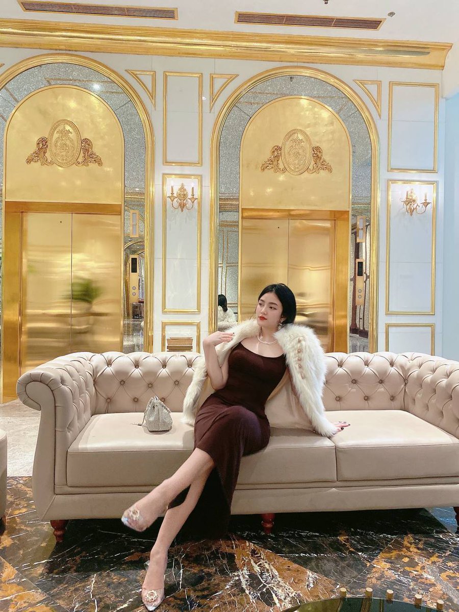 Every successful person has a beginning and uses the beginning to find their way to success.