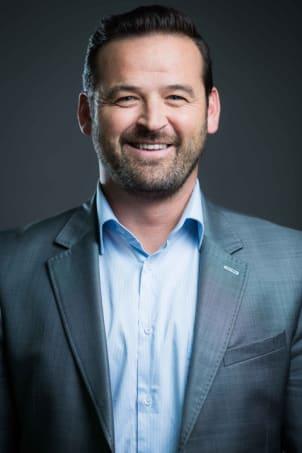 Antonie Tartary devient DGA Commerce et Expérience Client chez La Poste Santé Autonomie #RH bit.ly/41hbi7u