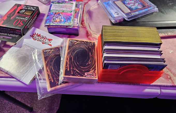 Maybe I should get into card games? https://t.co/jtT71r1KkY<a href="/tag/starfield"class="tags"><span>#starfield</span></a>