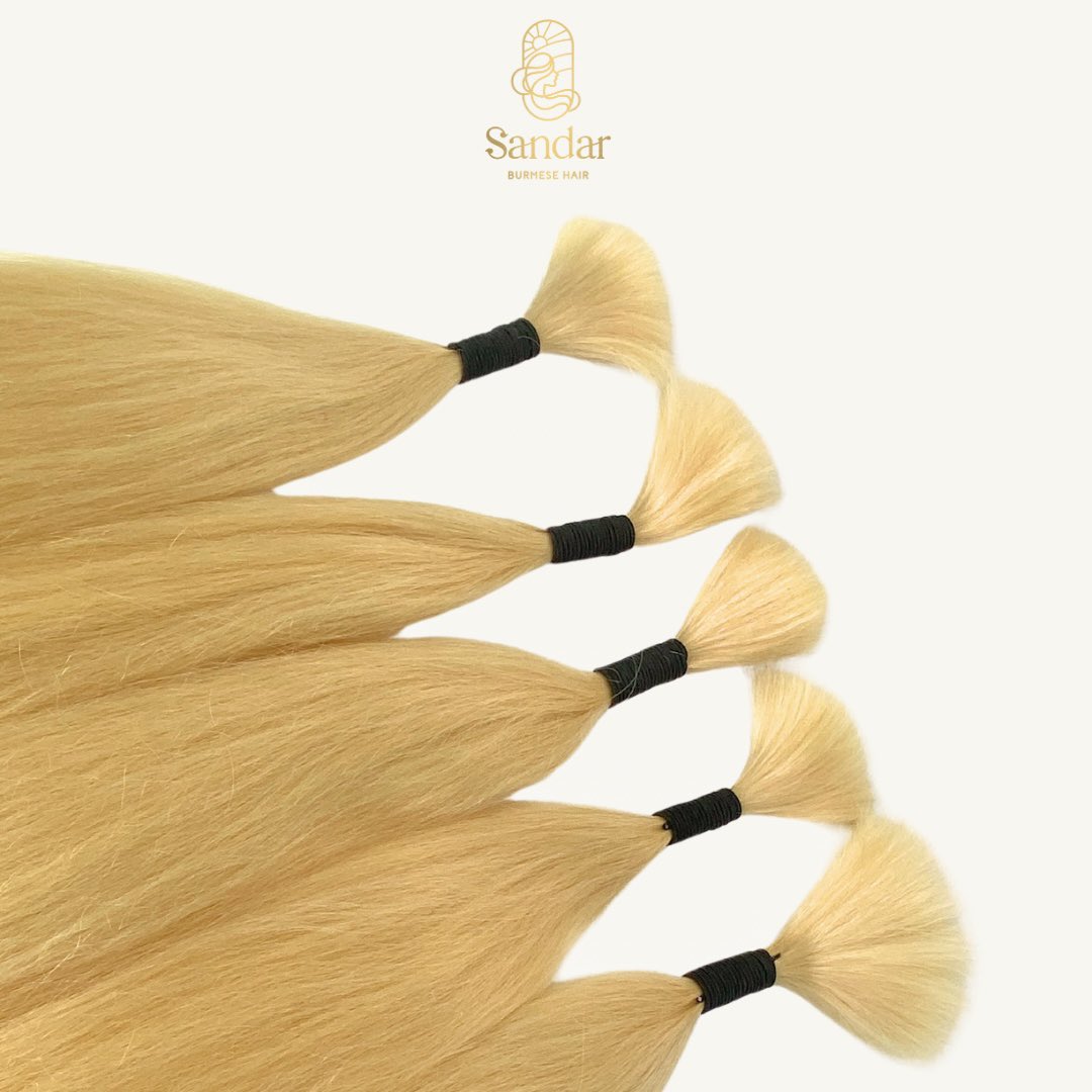 SandarBurmese's tweet photo. Bold and beautiful 💛
613 blonde in bulk ✨

Get your orders in and stock up just in time for the holidays! 

#613bundles #bulkhair #613blonde https://t.co/3DZ27veBMV