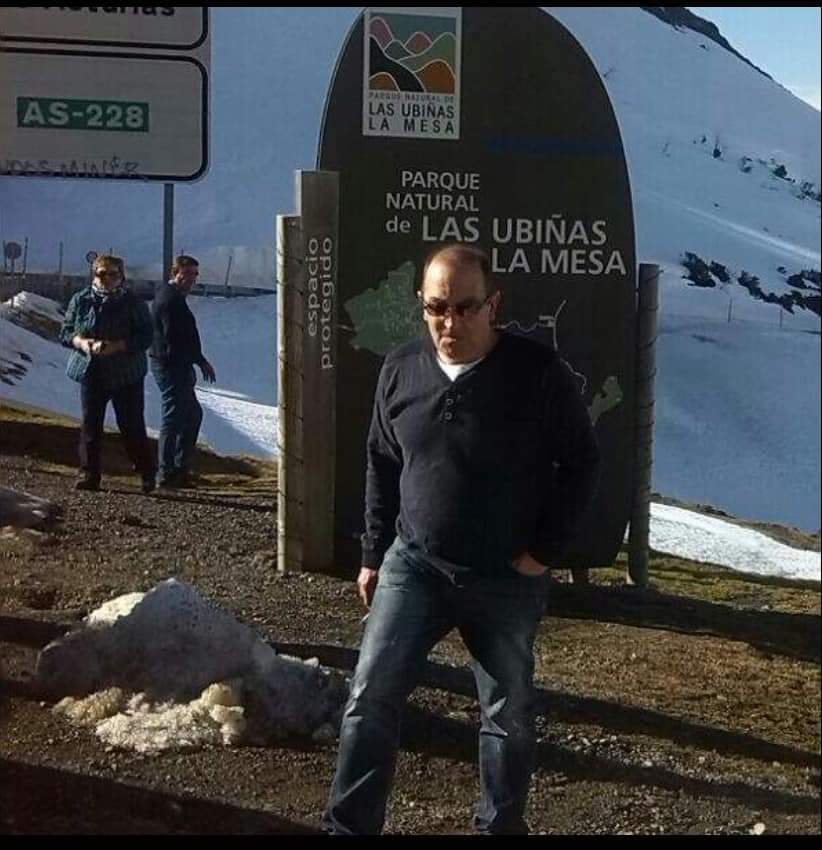 Hoy tenemos que lamentar el fallecimiento de nuestro compañero Mejuto, un fijo a la hora de echar una mano al partido. Que la tierra te sea leve compañero.