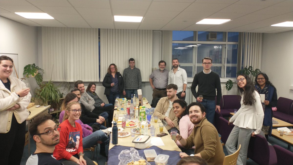 Congratulations to <a href="/christos_ilia/">𝘾𝙝𝙧𝙞𝙨 𝙄𝙡𝙞𝙖𝙙𝙞𝙨</a> for passing his PhD viva today on flood modelling in cities: important topic for an important guy!! <a href="/EngineeringNCL/">Engineering at Newcastle</a>