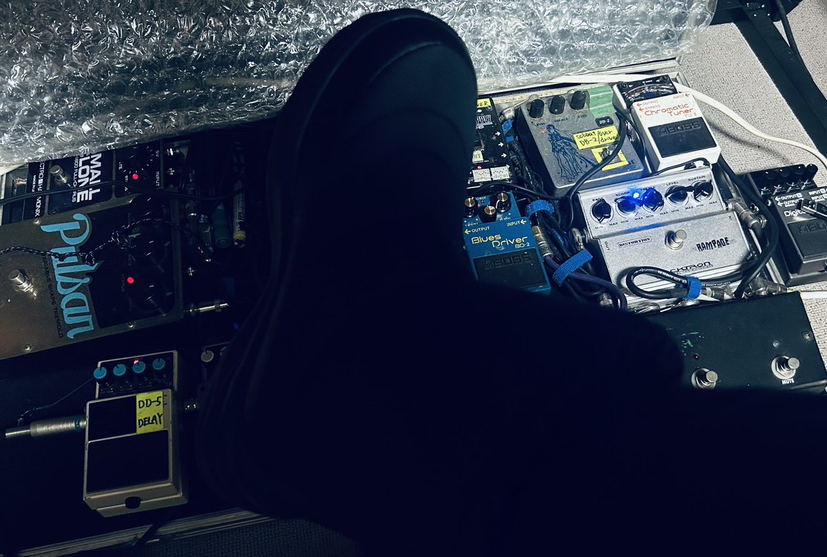Reunion_sound's tweet photo. 冬のDTM時は、スノーブーツで電気代節約してるとの噂

MORIMA https://t.co/iUvRWjuqov