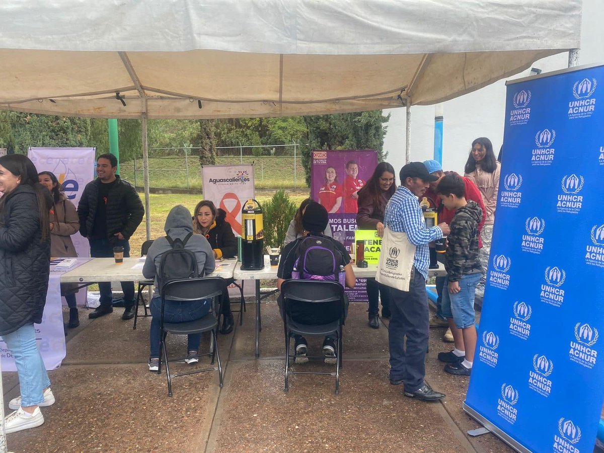 paomonroyf's tweet photo. En el marco de los #16DiasDeActivismo realizamos, en coordinación con la #USII del DIF en #Aguascalientes la Feria de Servicios para Mujeres Refugiadas con empresas, instituciones estatales y locales y la comunidad local. ¡Gracias por su apoyo! https://t.co/DuMJ92hGjP