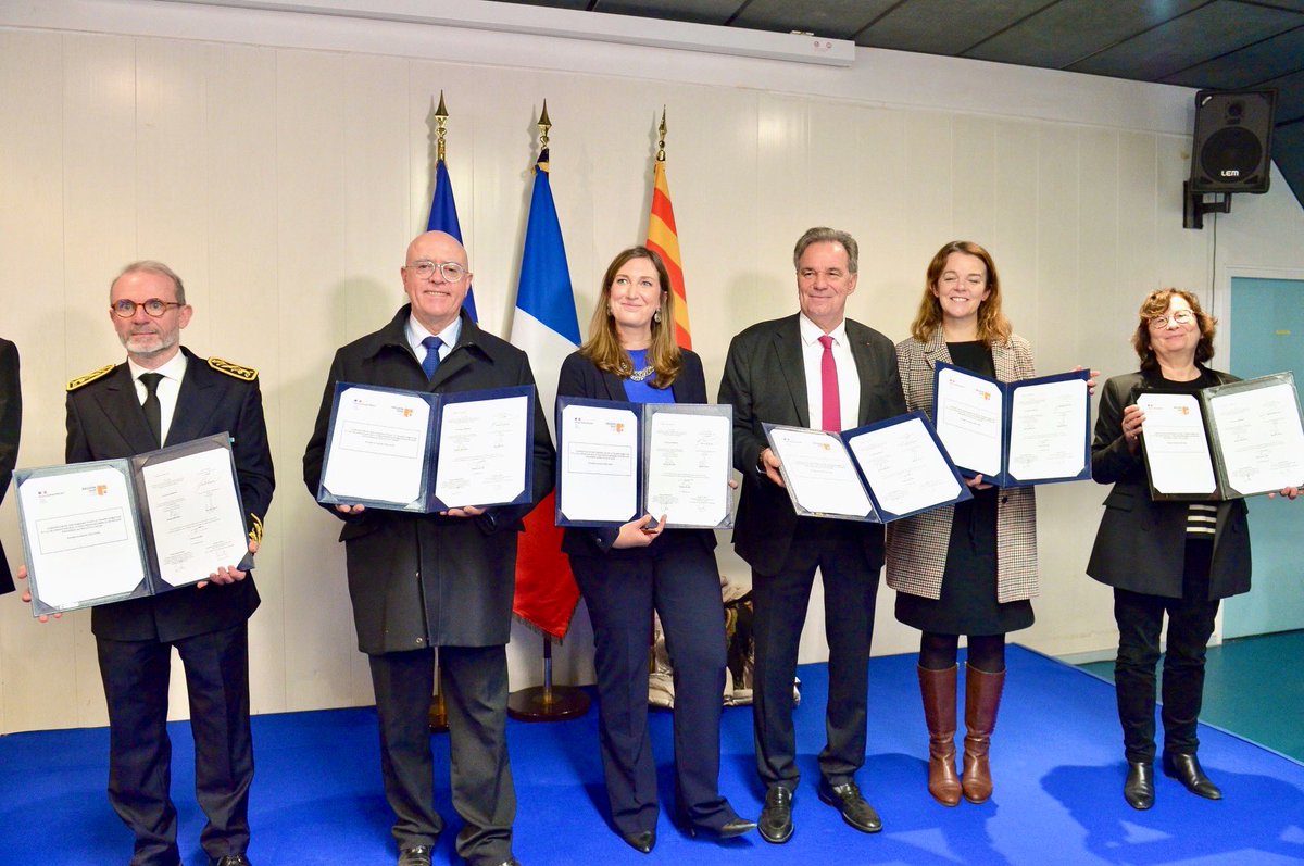 Avec <a href="/MaRegionSud/">Région Sud</a>, nous nous engageons à mieux accompagner les lycéens professionnels dans la réussite de leur projet et à les former à des métiers d'avenir, dans l'industrie, l'énergie ou encore le maritime. 

Dès 2024, près de 1 300 places de formations seront transformées !