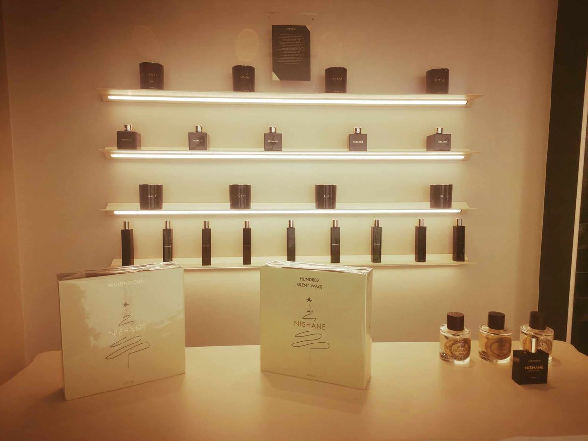 francevisiting's tweet image. francevisiting.com/index.php/2023…
@NISHANEistanbul celebrates a new #XCollection #perfume collection, with a first #boutique in #Paris #SaintHonoré. Enjoy the #scentedwake from #Istanbul, #Turkey🌹🇹🇷 #Nishane #FlagshipStore #Fragrance #OrientalPerfume #Parfum #WulongCha #HundredSilentWays