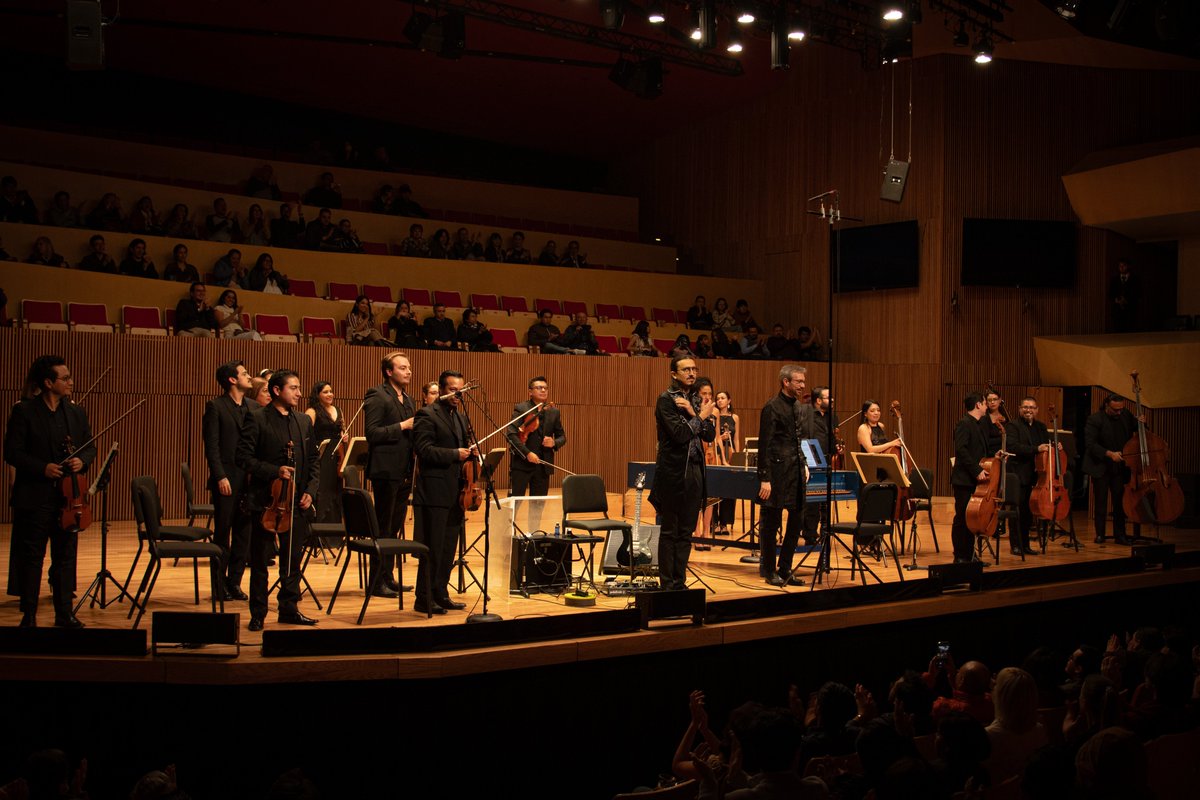 🎻😱 El Concierto del Sur, de Aranjuez y Las Cuatro Estaciones de Vivaldi fueron parte de la gran Fiesta de la guitarra de <a href="/tusconciertosmx/">TCMex</a>.

👏🏽 Ve la galería completa en nuestro Facebook
Entrevista próximamente en youtube.com/c/ElCantoral