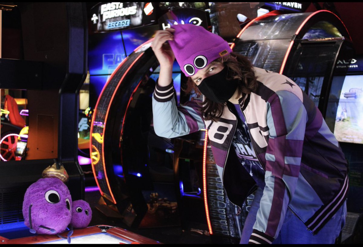 Ranboosaysstuff's tweet image. 12/13