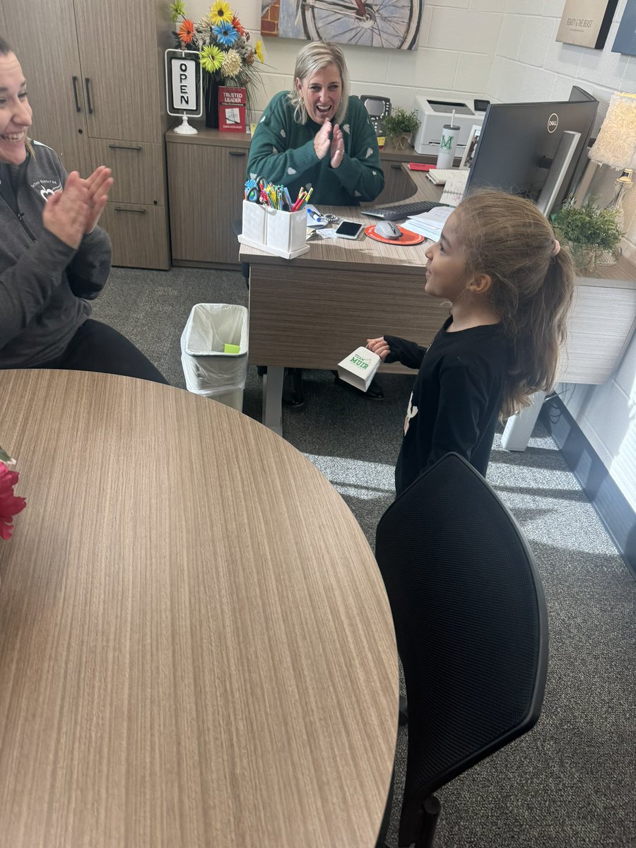 Abbigail Canace tweet media