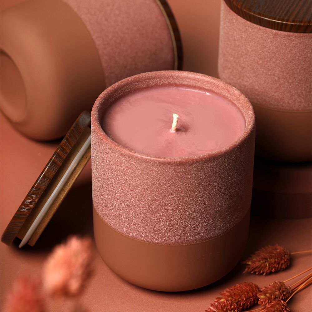 New Project! Sensuous Sandalwood Candles 🕯️ These candles are sure to bring warmth and coziness to your home #BrambleOn bberry.studio/Sensuous_Sanda…