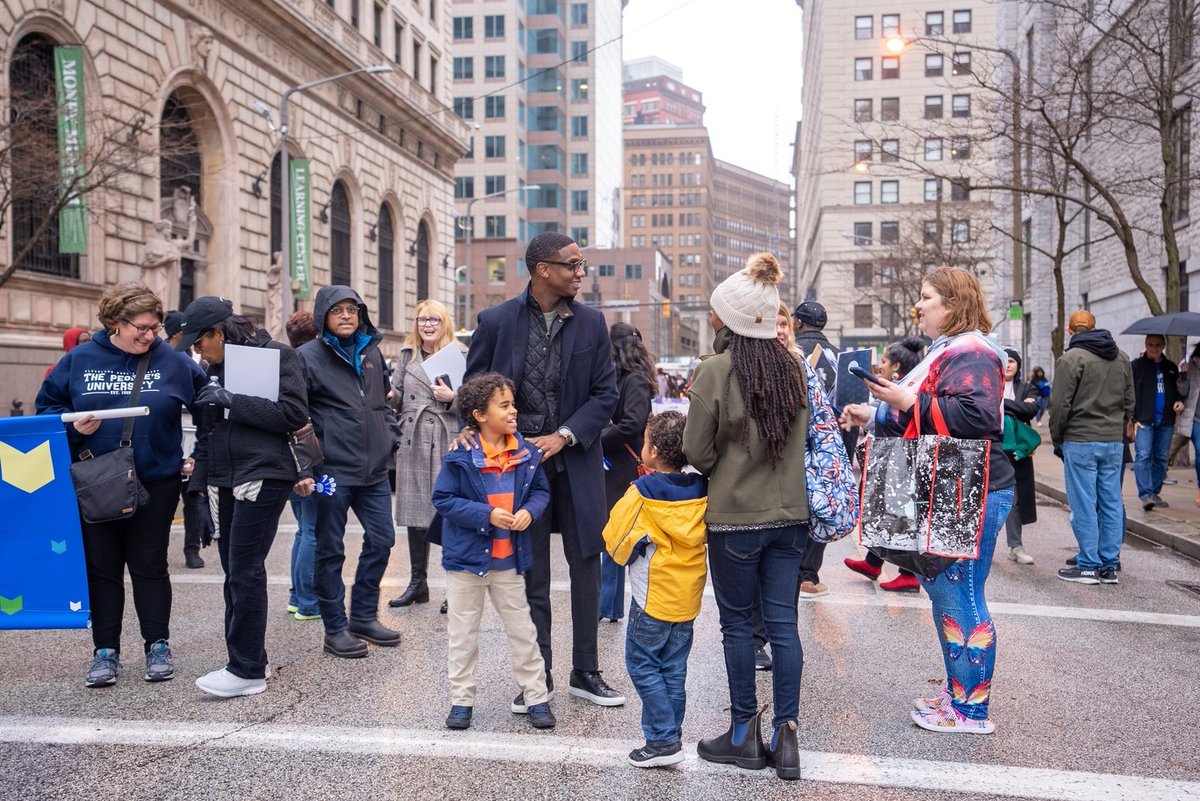 ClevelandReads tweet media