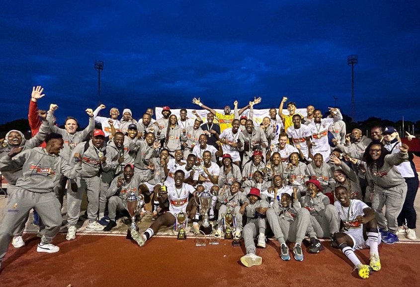 AmaTuks's tweet image. 🏆🏆