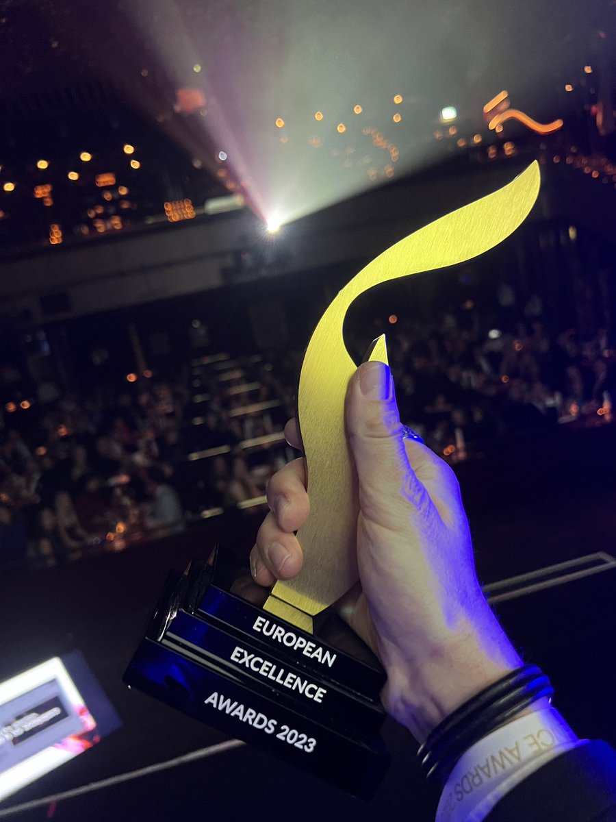 POV: you got the second (!!) award at the #EEA2023 🤩🤩🤩 Hats off team @WartsilaEnergy for winning ”Best B2B” with ”#Leapfrogging4Africa” , and a big up to the whole cross-continent team!! 🔥🔥🔥