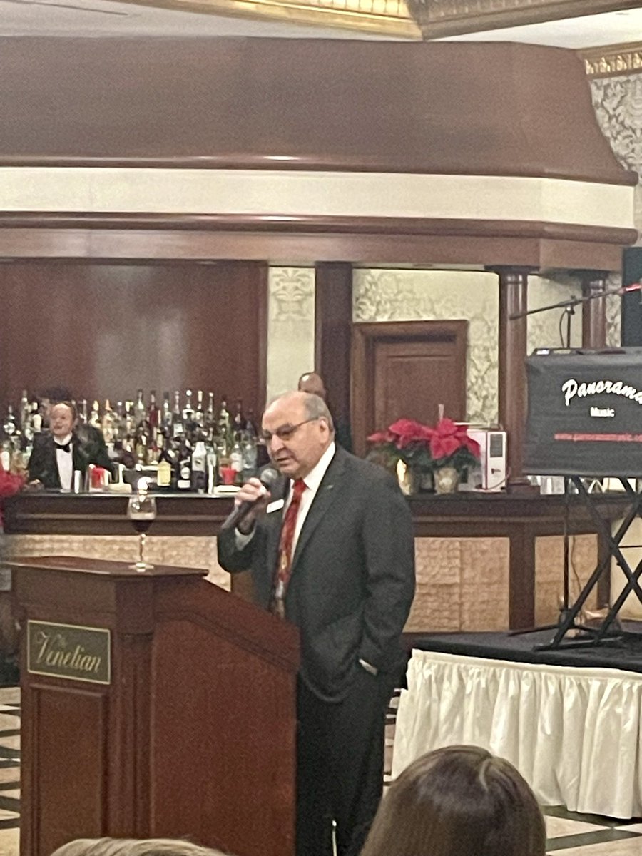 DavidBoate's tweet photo. @GannettFleming is honored to be celebrating the holidays with @RailroadConstruction , their employees, business partners and friends. https://t.co/PjIQ0LzX5s