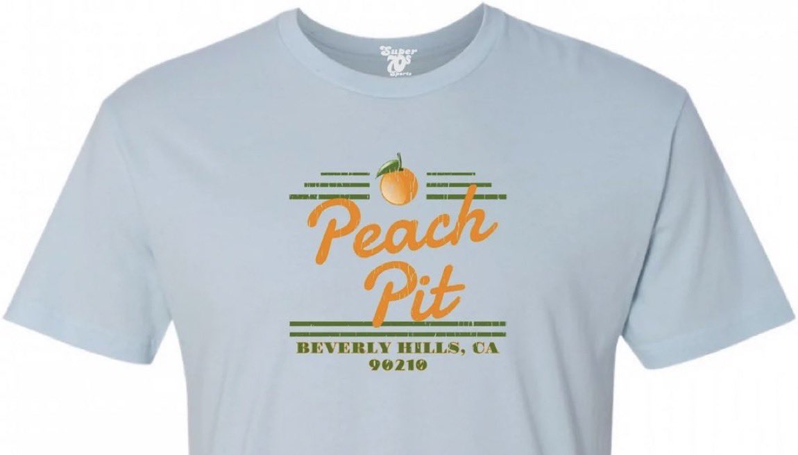 West Beverly High set a new scholastic record in 1993 when the average age of its senior class was 31 years old.

👉 super70ssportsstore.com/products/peach…