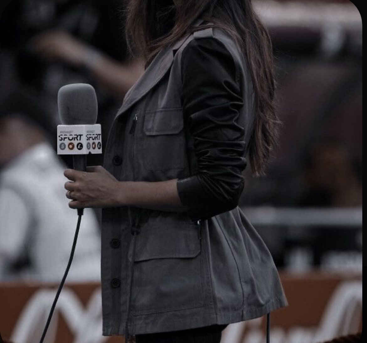 mila🪷 tweet media