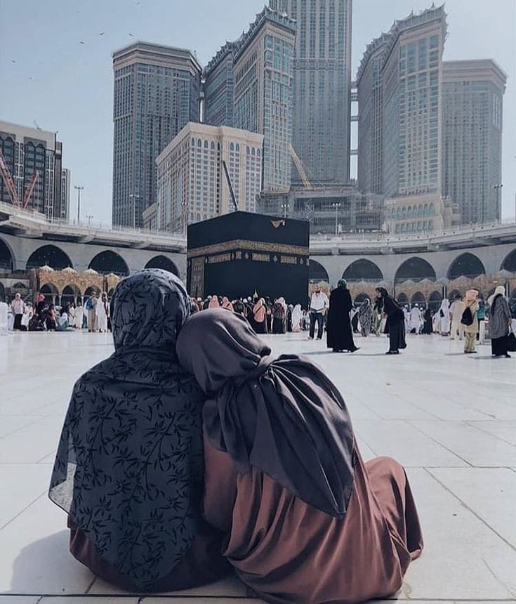 *زمین اچھی ھو لیکن"پانی" ٹھیک نہ ھو تو"فصل" خراب ھو جاتی ھے..*.✨
*گھر اچھا بنا ھو لیکن گھر مِیں "دین" نہ ھـو تو "نسل" خراب ھـوجاتی ھے*🤍
🦋 نـــ𝖓𝖔𝖔𝖗 𝔰𝔬𝔬𝔪𝔯𝔬ــــــــور 🦋
#اردو_زبان