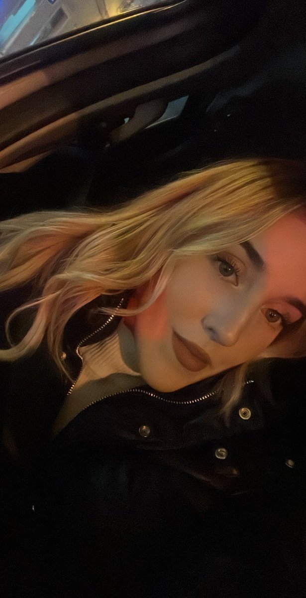 mariajrm_01's tweet image. Eu até percebo porque é que as gajas de esquerda são frustradas… não deve ser fácil ter de lidar com a elegância, classe e postura das mulheres de direita