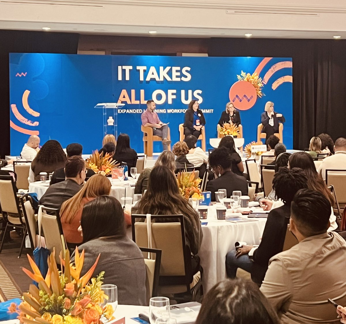 jgundy14's tweet photo. @Playworks @expandla @BGCofCarson dropping wisdom on partnership mindshifts - have let go of control to have collective action #ittakesallofus https://t.co/aof5VLpu5o