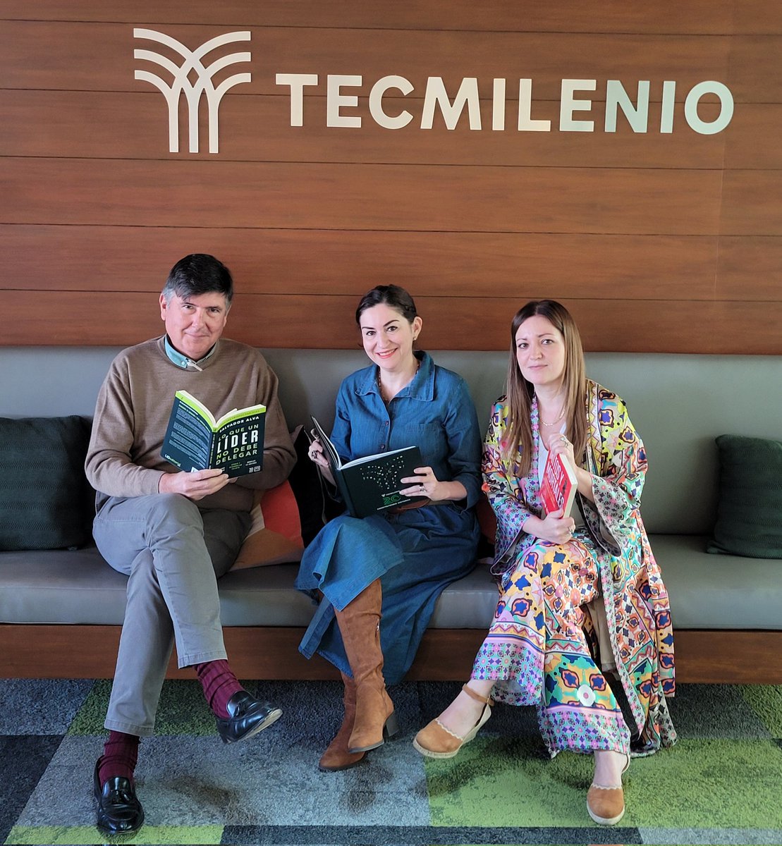 mpimentelsiles's tweet photo. #Monterrey es una ciudad dinámica, emprendedora, vanguardista, con grandes universidades, como @TecdeMonterrey. Visitamos @Tecmilenio para reunirnos #RosalindaBallesteros para abordar innovadores proyectos editoriales sobre bienestar y felicidad. #FactorWellbeing @LIDEditorialMex https://t.co/LEgWGSQYzN
