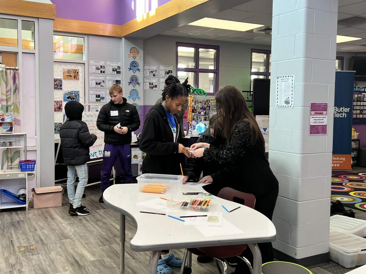 Miss Puckett tweet media