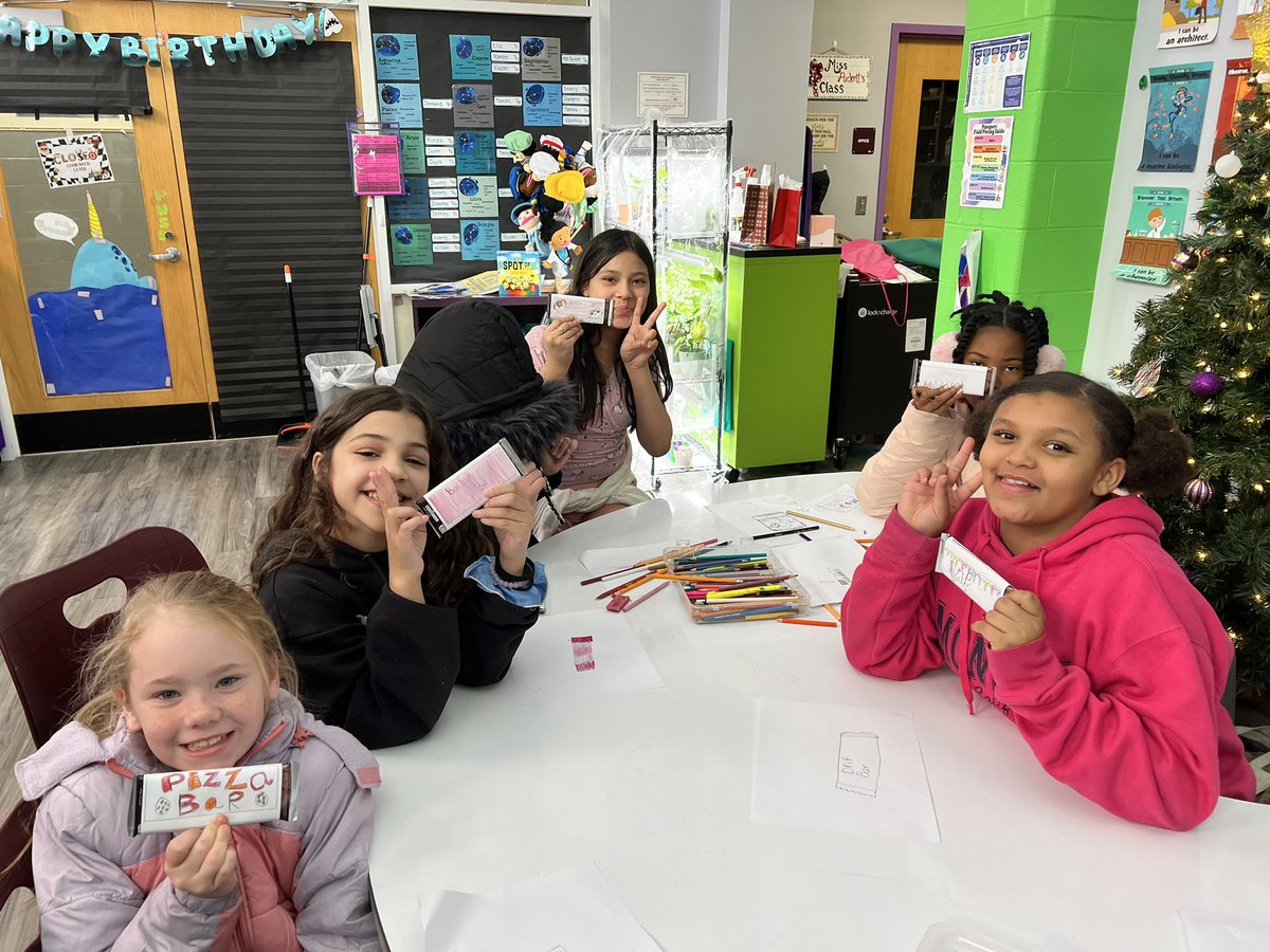 Miss Puckett tweet media