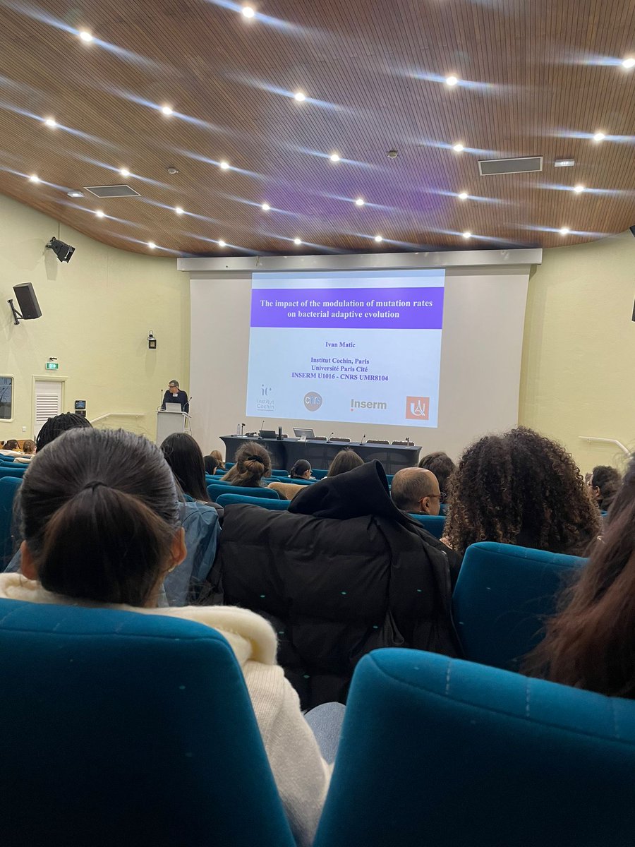 Yesterday was our Microbiology Master's Congress ✨🦠
We would like to extend our heartfelt gratitude to the speakers, academic coordinators, and all participants for contributing to this enriching learning experience at the Microbiology Congress 2023!