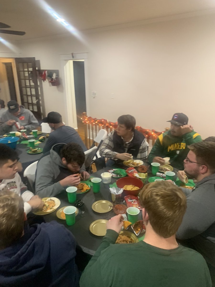 Max Oeser (@coachoeser) on Twitter photo Had a full house last night with the OL, TEs and RBs over for dinner. Thanks to <a href="/abbeysugrue/">Abbey Sugrue</a> for getting everything together while I was on the road this week. She made it so all I had to do was cook once I got back. #PickAxeTakeNames #TheBullDontCare Had a full house last night with the OL, TEs and RBs over for dinner. Thanks to <a href="/abbeysugrue/">Abbey Sugrue</a> for getting everything together while I was on the road this week. She made it so all I had to do was cook once I got back. #PickAxeTakeNames #TheBullDontCare