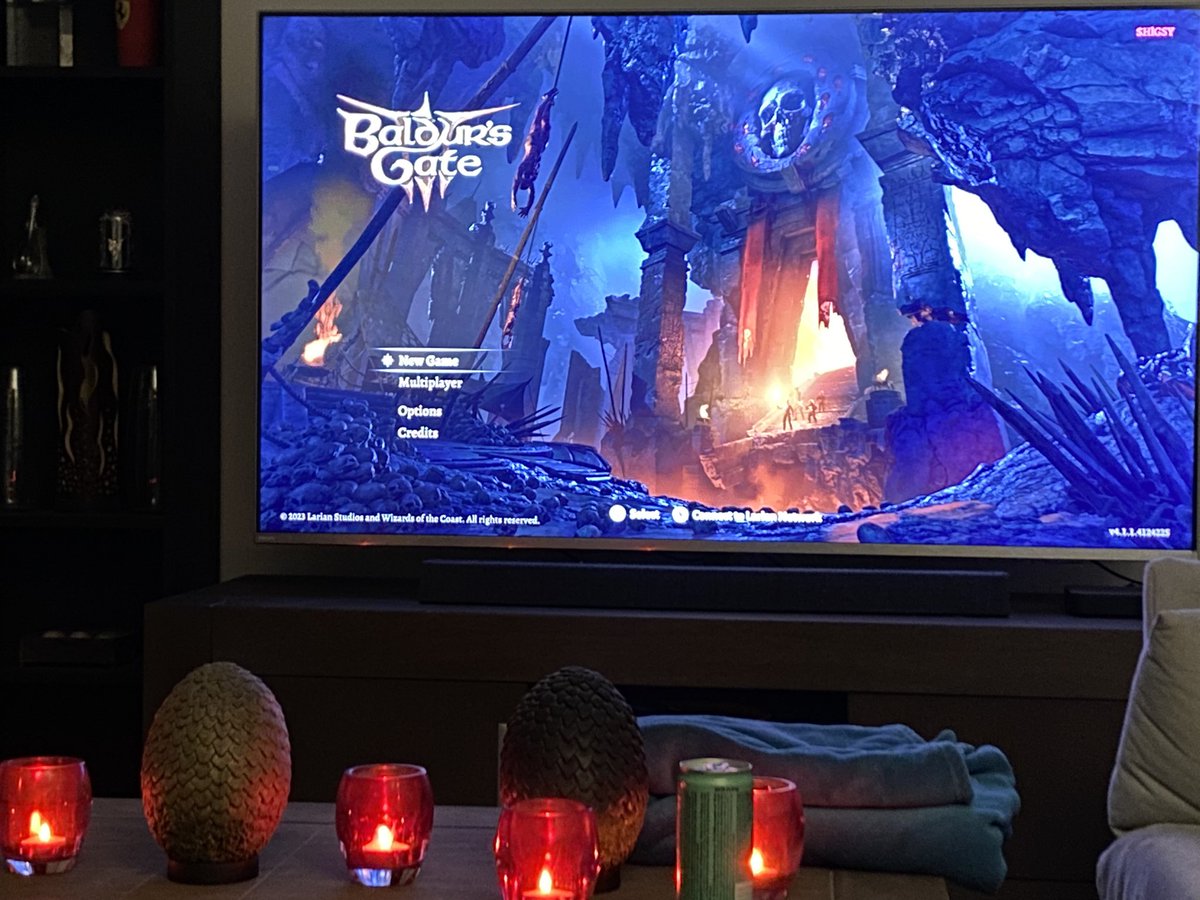 SHlGSY's tweet photo. Finally #BaldurGate3 time ❤️ #XboxSeriesX #GameOfTheYear https://t.co/sRzZk6JSWj