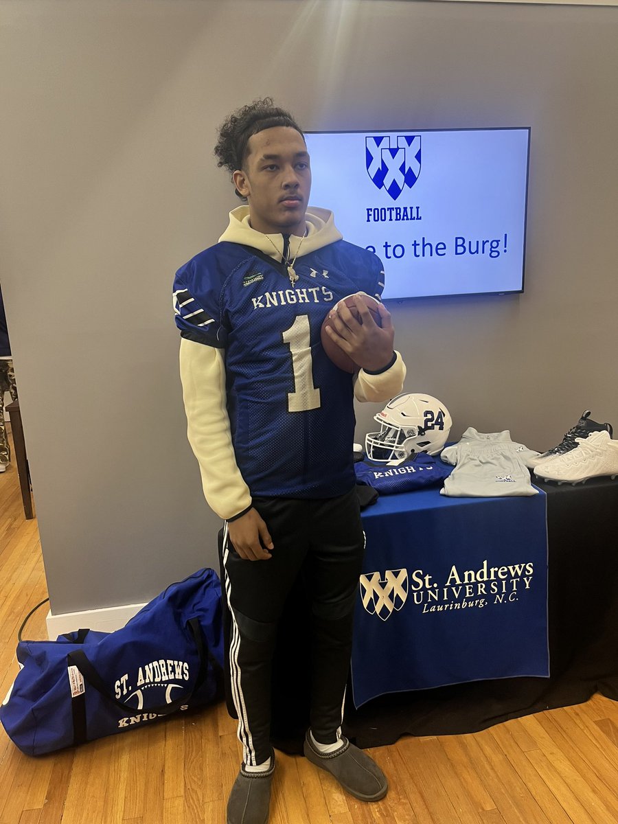 jaiden_hackett's tweet photo. Had a great official visit today @StAndrewsFB !!💙
 @Coachfrederick5 @CoachBennett32 https://t.co/6mkYLB8W0c