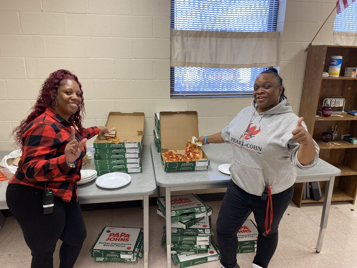 PearlCohnHS's tweet photo. Thank you to @JonesPaideia for providing @PapaJohns for lunch for our State Championship team, coaches, cheerleaders and band! Our faces are filled with smiles and hearts with gratitude! It’s always a great day to be a part of the #PCcluster! @MiriamHarring14 @drtesiadwilson https://t.co/EWVn8OM3Tz