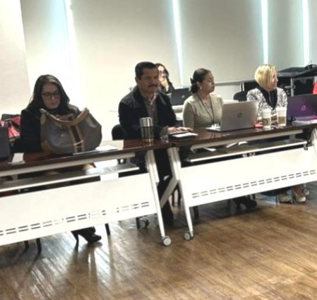 SubdireccionC's tweet photo. En el Marco de la Estrategia Nacional de Formación Continua 2023 la Subdirección de Formación Continua participa en reuniones de acompañamiento de MEJOREDU para el diseño de los Programas de Formación Continua para Docentes y Directivos en Servicio 2023-2029. https://t.co/NNjyWGwlEF
