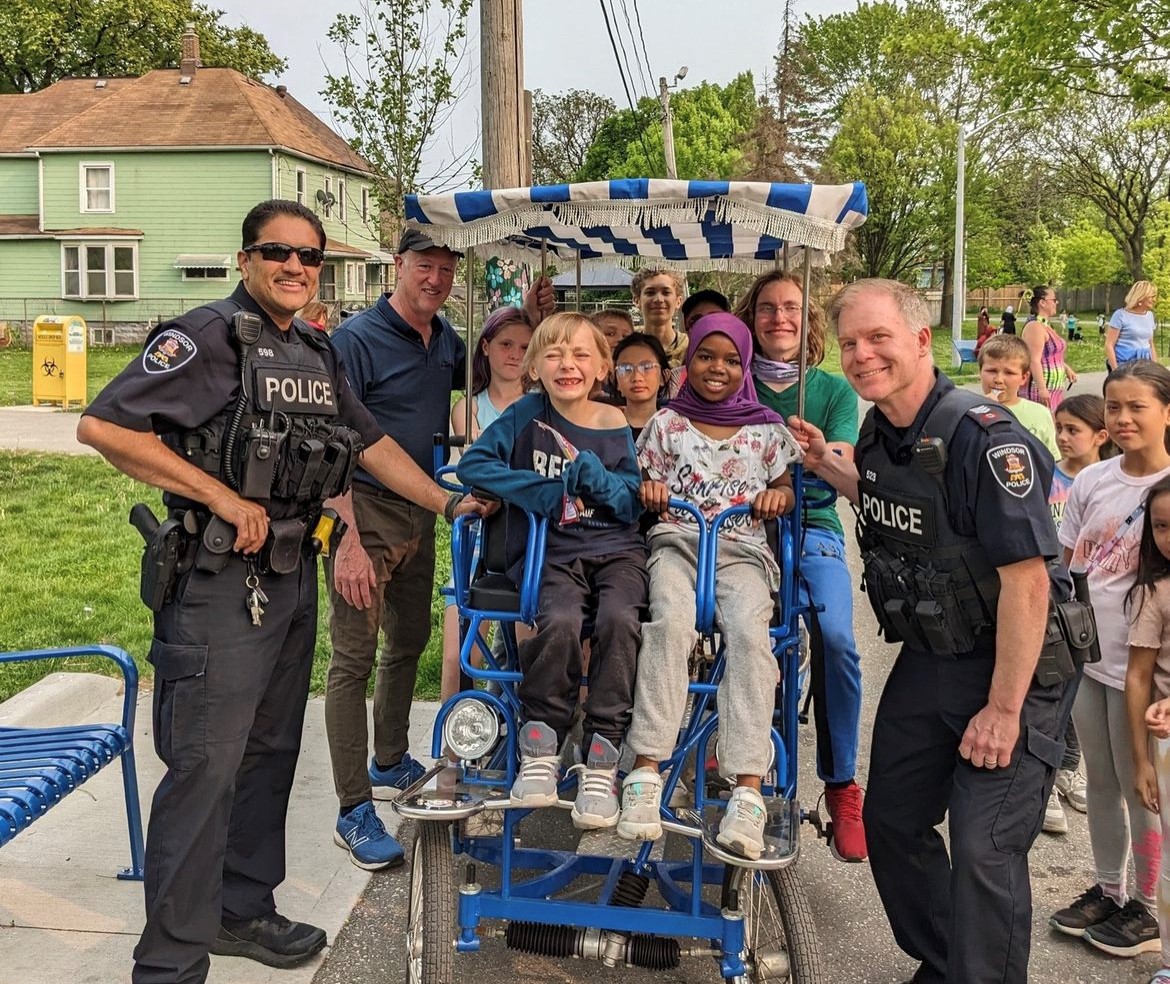 Windsor Police tweet media