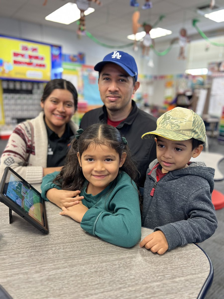 MrsH_EC's tweet image. 💻 🤍Incredible family and community support to watch our students and teachers shine @elcerritolhcsd Scratch Epic Build Showcase! #LHCSD #codetothefuture