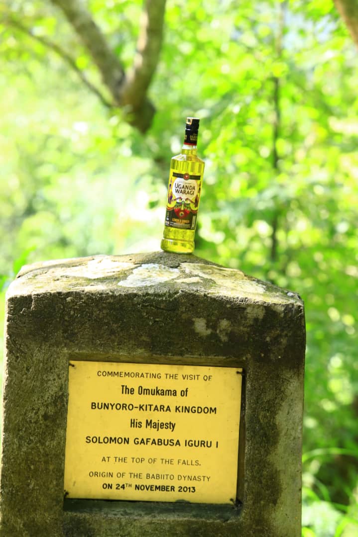 FastnFurious40's tweet photo. @UgandaBreweries look who made it to Murchison Falls. https://t.co/cTwHcEAUwE