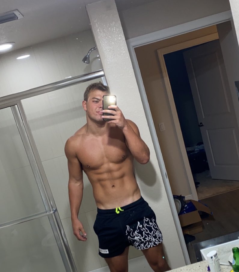 LogFitz6's tweet photo. it’s counterintuitive but me eating MORE actually is when I tend to be the leanest 

no matter what, I pretty much always eat real, unprocessed Whole Foods. getting at minimum 180 grams of protein per day, most times more than that. (I’m around 220 lbs) 

& I think most people have it backwards when it comes to fat loss. 

I want you to consider two different scenarios: 

Scenario 1: guy eats 2400 calories, gets himself in a 4-500 calorie deficit. tired, grumpy, workouts lose gas as he tries to ���cut” 

Scenario 2: guy eats 3400 calories, not in a deficit per say but feels “full” and has way more energy. Goes into the gym and absolutely CRANKS a few times a week. 

The 2nd scenario is much more advantageous in my opinion. 

“Calories In Calories Out” is absolutely true - and if you want to lose weight / get lean, you absolutely need to eat less than you burn. (This is basic, undisputed science) 

But the piece people miss is they never really factor in “calories out” 

because it’s much harder to track. 

but I’m telling you, eating a bit more, having the energy to go walk more every day, be active, and most importantly add strength in the gym is a far easier and infinitely more enjoyable way to lose fat. 

Counting every calorie and limiting what you can eat is a race to the bottom - and the biggest piece of what will make a diet successful is how long you can maintain it. 

so not focusing on how little you eat - and moreso focus on eating well, giving yourself quality nutrition and fuel so you can go EXPEND as much energy as possible, get stronger - is way more effective for most people. 

Because they won’t fall off the wagon. You starve yourself, grumpy, low energy, it’s an negative feedback loop - and the stress builds up until people eat way more when they give up “restricting themselves” 

Eat more. Eat high quality food that promotes health and metabolism. Try to eat 1 gram of protein per lb body weight. Have the energy and vitality to go get after it in the gym, get stronger, go walk, play sports, be active. 

Don’t blame carbs or fat for what being sedentary has done to you. And don’t fall into the sterile gerbil lifestyle counting every gram of lettuce you’re “allowed” to eat. Trust.