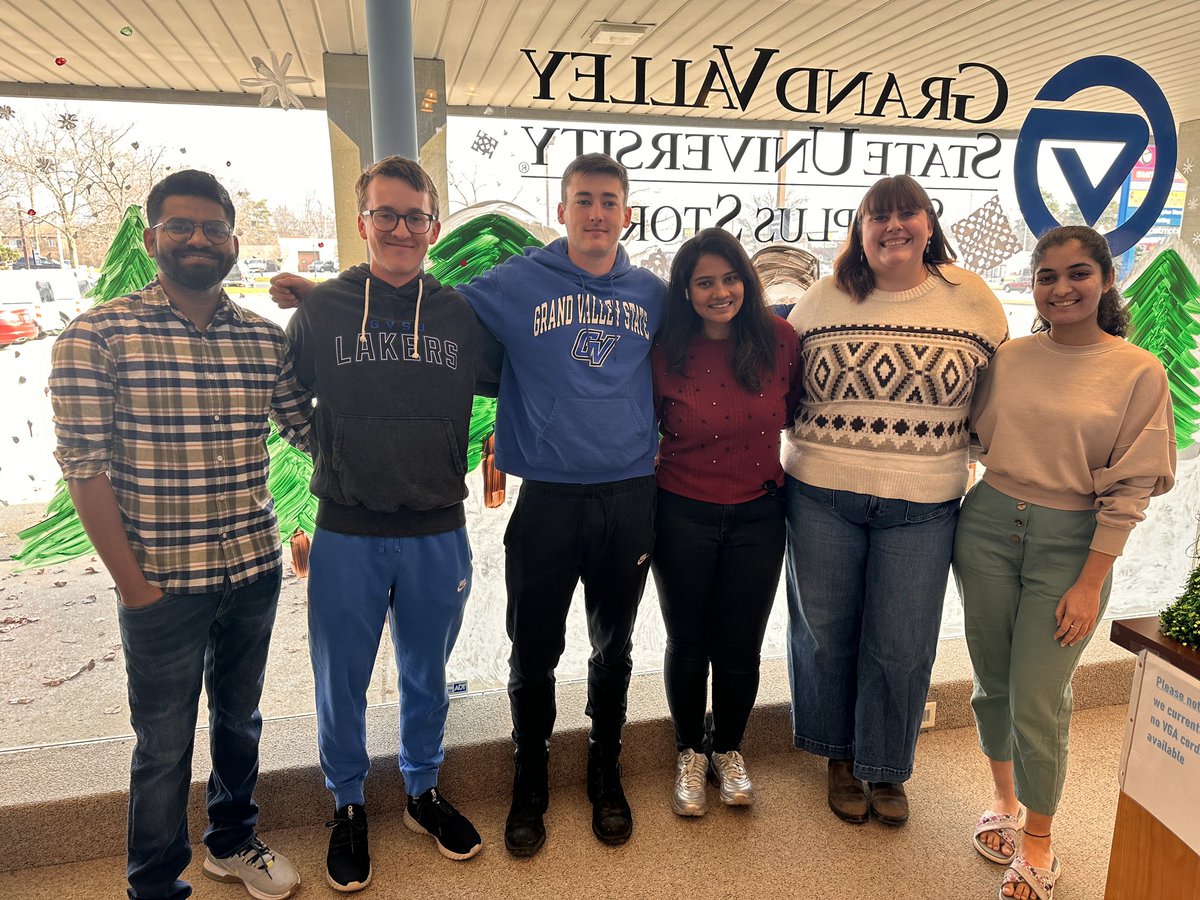 GVSUsurplus's tweet photo. Happy Holidays from us at the GVSU Surplus Store! 🎄 https://t.co/3FvfonrN7W