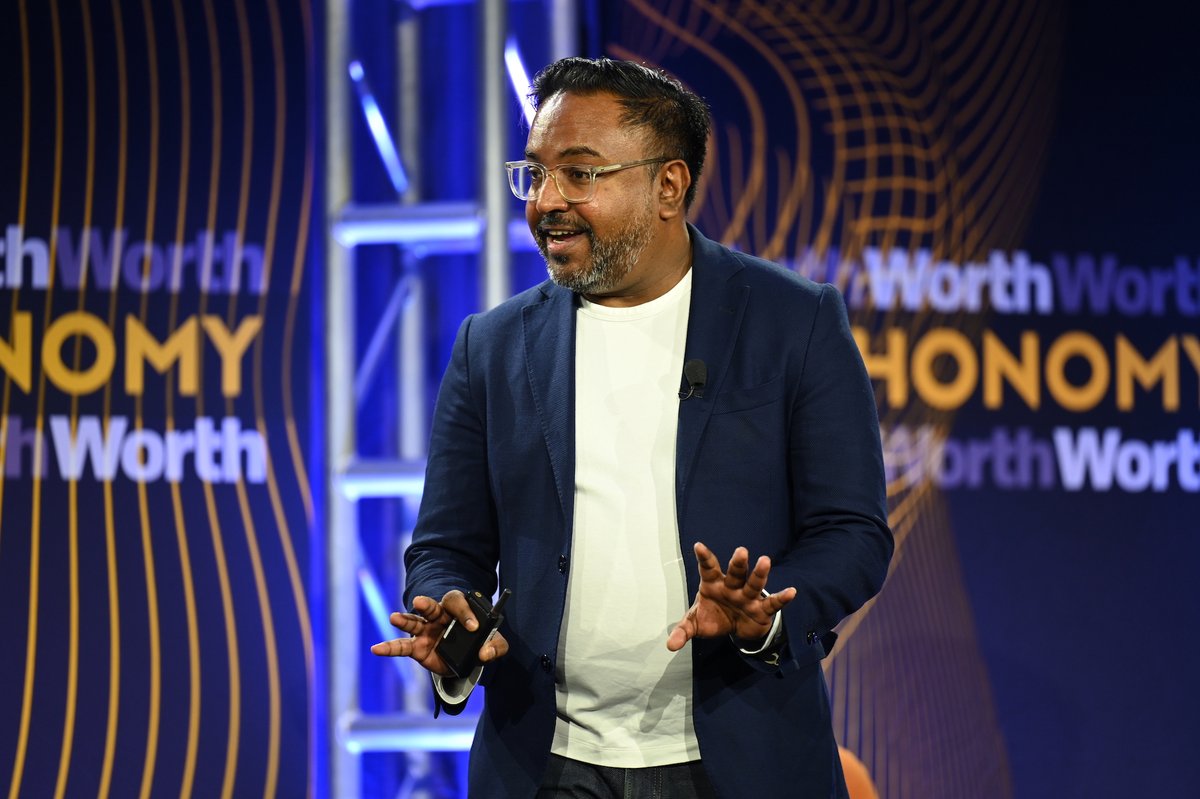 techonomy's tweet image. At #Techonomy23, co-founder + CEO of @ArmillaAI @_kramki dove into AI risk solutions and the future of #AI insurance. If you missed his conversation, you can now watch the full session on the Techonomy site. 

Watch here: hubs.ly/Q02cy2f70