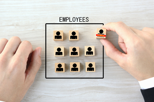 ingridrome31's tweet image. Have you heard of &quot;quiet cutting&quot;? It&apos;s a strategy that involves moving employees to undesirable positions so they&apos;ll quit. There are much better ways to handle budget cuts. You can learn more here. #JobReassignment #Layoffs #TalentManagment link-shortener.io/E2XNcloev6wZwH…