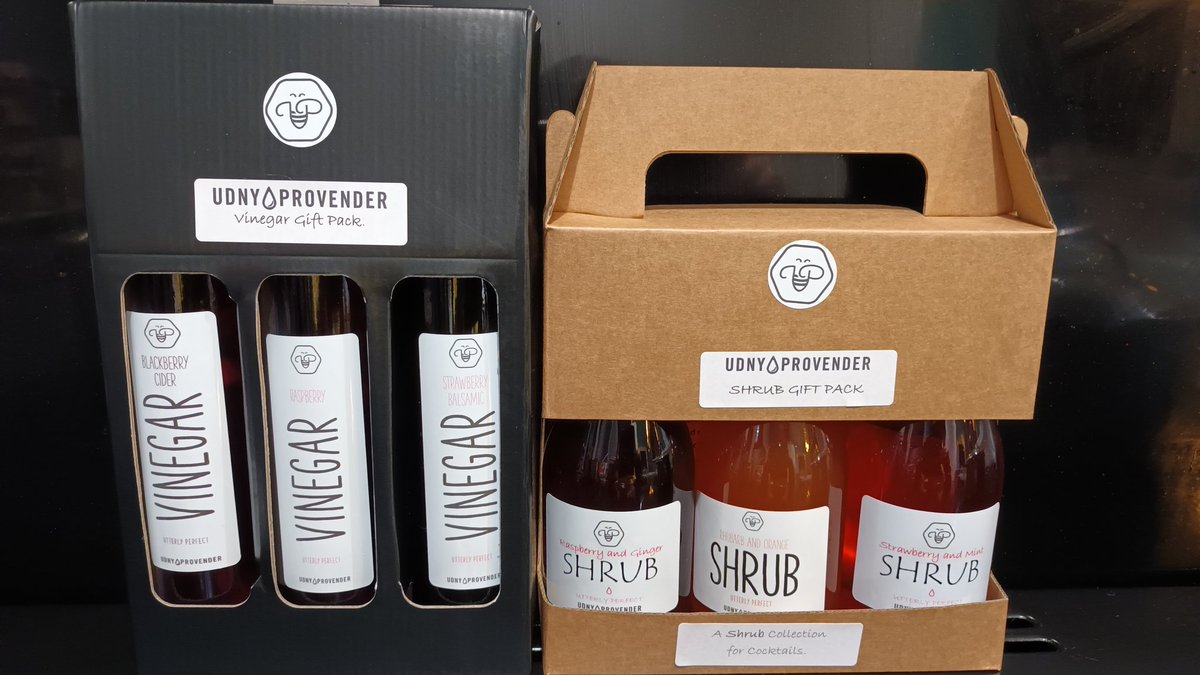 Just 2 markets left before Christmas! Tomorrow I will be at Inverurie Farmers Market,  and just look at the cute vinegar and shrub gift boxes I'll have with me. They'd make a lovely little gift for someone! 😍
See you all there, 9am to 1pm.