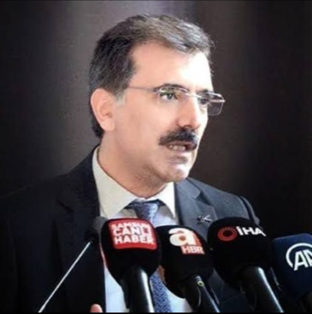 YAKUP SÜNGÜ

Genel Seçimlerden Dolayı Geçmişe Yönelik İstifası Bulunan Yakup Süngü'nün İsmi Bingöl Belediye Başkanlığı İçin İsminin Geçtiğini Doğrudur.
<a href="/YakupSungu12/">Yakup Süngü</a>