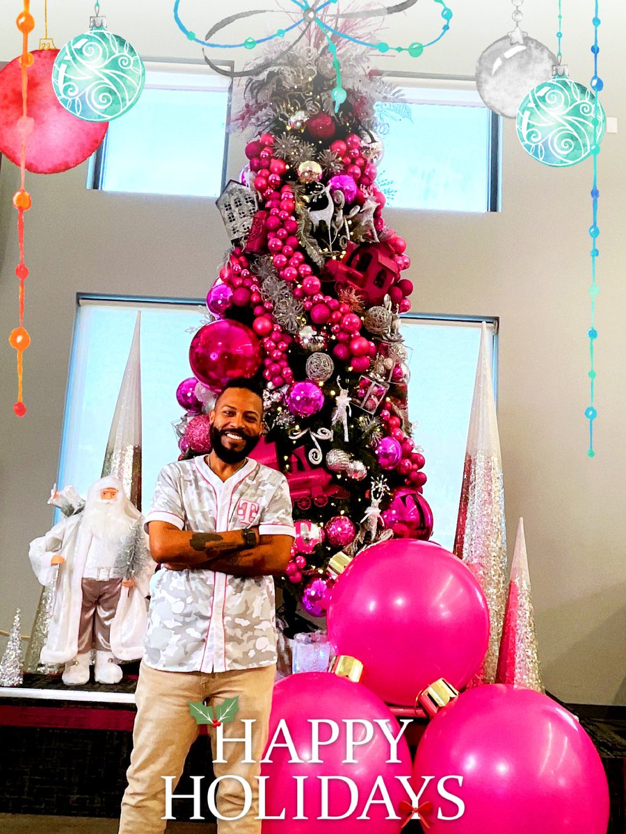 Happy Holidays from me, to you! 🎅🏾