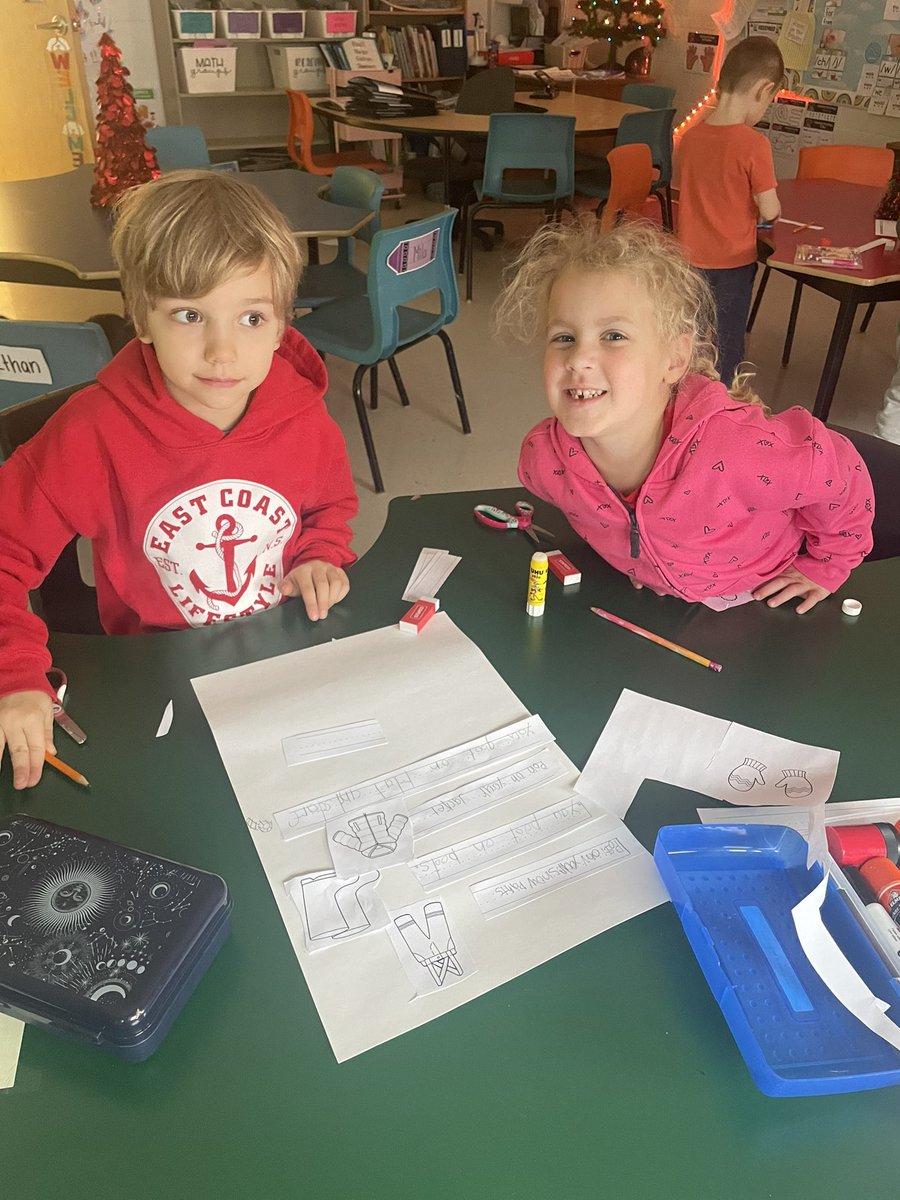 Mrs. Weatherbee tweet media