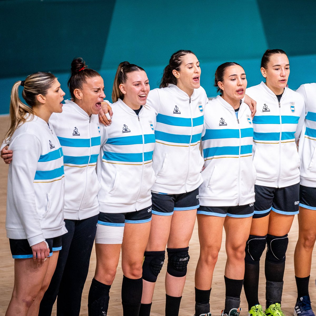 🇦🇷 ⬇️ Caída para La Garra y Sofi Rivadeneira contra Brasil 🇧🇷 33-19 en el segundo partido de la Main Round del Mundial

➡️ Domingo a las 8 hs con Ucrania 🇺🇦

📹 TyC Sports y DirecTV