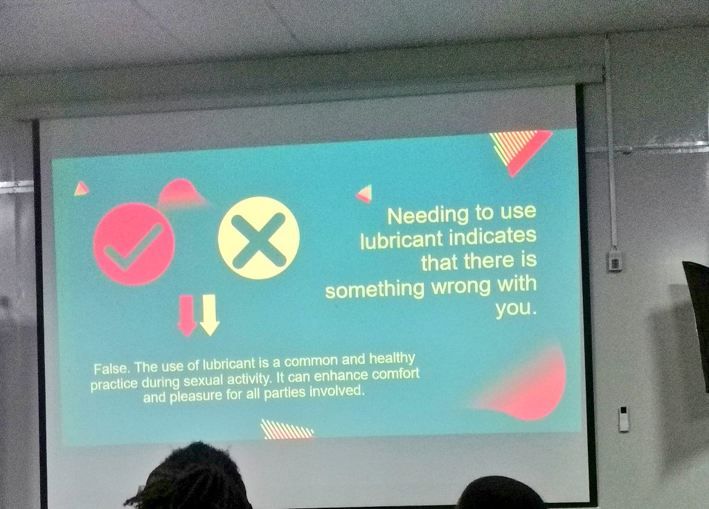 IntimatesMobile's tweet image. Absolutely NOTHING WRONG WITH USING LUBE!!!!