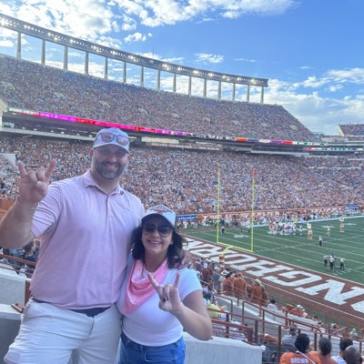 TTBetsTX's tweet photo. #NewProfilePic https://t.co/KST9zEbfyx