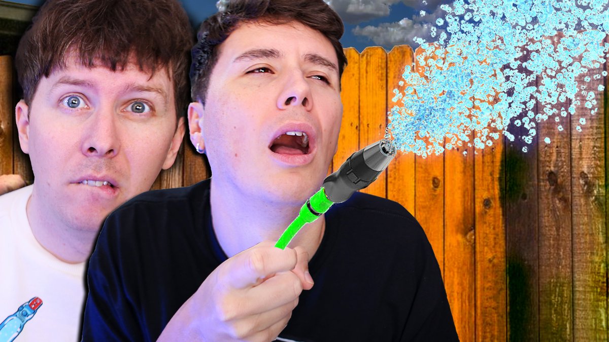 Phil Lester tweet media